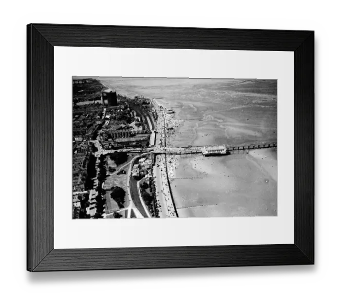 Framed Print : Aerial View of Cleethorpes 1930s Framed Print : Aerial View of Cleethorpes 1930s