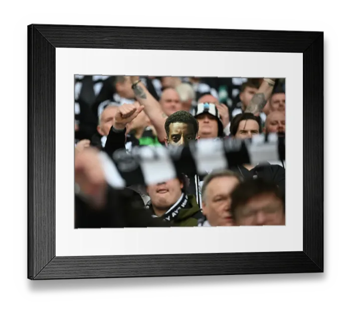 Framed Print : Toon Fans at Carabao Cup final 2025, Wembley. Liverpool 1 v Newcastle 2