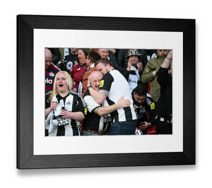 Framed Print : Toon Fans at Carabao Cup final 2025, Wembley. Liverpool 1 v Newcastle 2