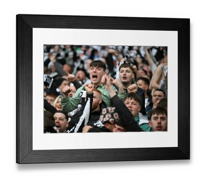 Framed Print : Toon Fans at Carabao Cup final 2025, Wembley. Liverpool 1 v Newcastle 2