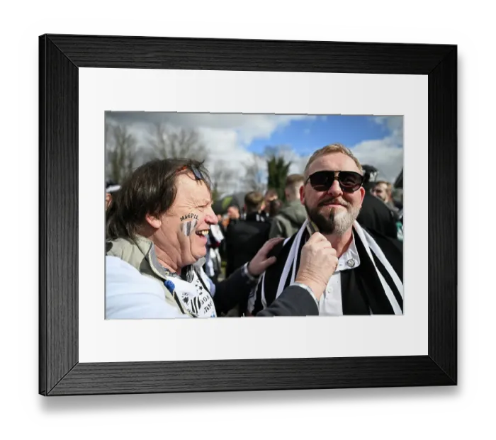 Framed Print : Toon Fans at Carabao Cup final 2025, Wembley. Liverpool 1 v Newcastle 2