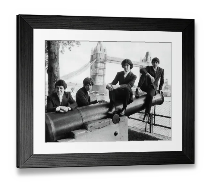 Framed Print : The Kinks at Tower Bridge, 1964 Framed Print : The Kinks at Tower Bridge, 1964