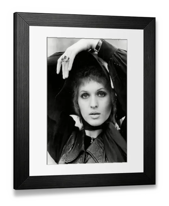 Framed Print : Julie Driscoll, 1968 Framed Print : Julie Driscoll, 1968