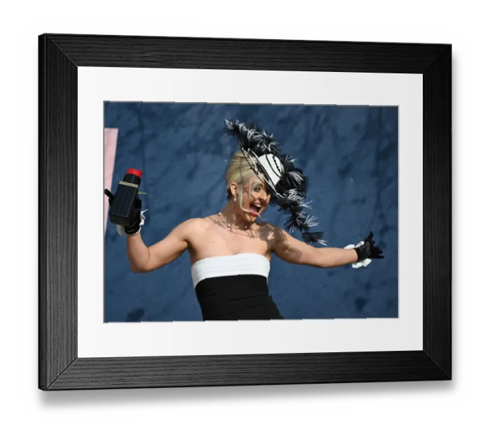 Framed Print : Ladies Day 2025 Grand National Aintree