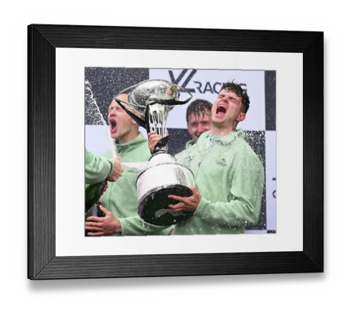 Framed Print : Cambridge team celebrate Framed Print : Cambridge team celebrate