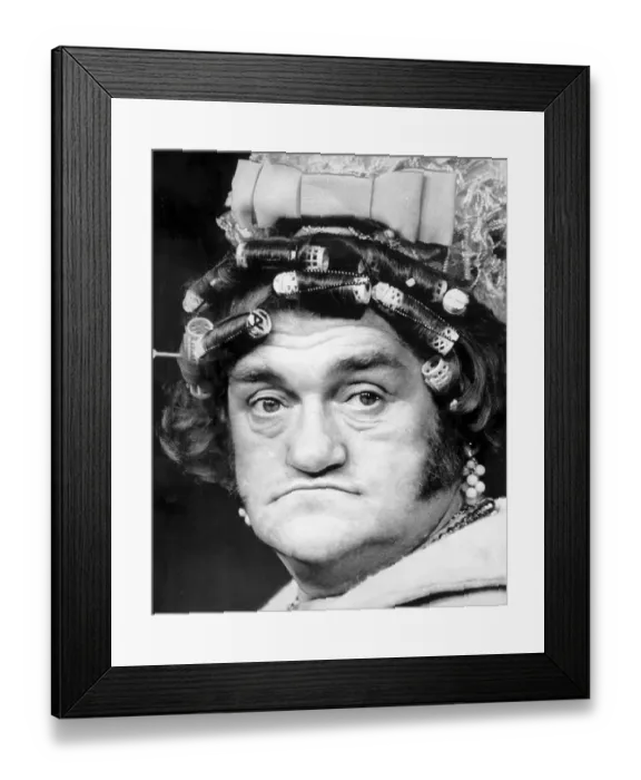 Framed Print : Comedian Les Dawson in panto Framed Print : Comedian Les Dawson in panto