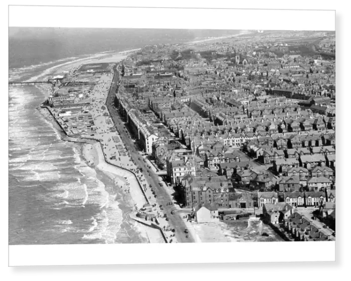 Print : Aerial view of the beach at Rhyl, Flintshire, Wales