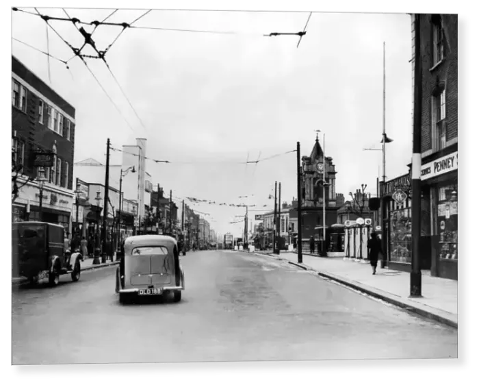 Print : The Broadway at Bexleyheath in Bexley, Kent 1938 Print : The Broadway at Bexleyheath in Bexley, Kent 1938