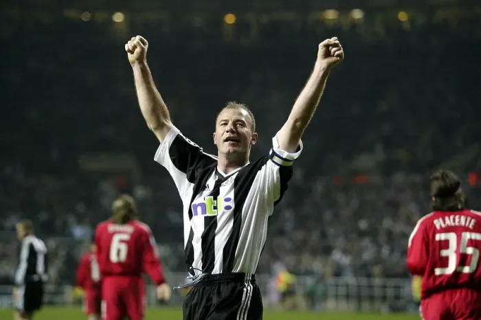 Framed Print : Alan Shearer celebrates EuropeanChampions League 2003