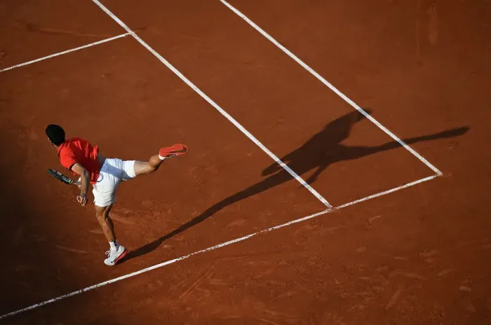 Framed Print : Alcaraz in action on the clay court Paris 2024 Olympics Framed Print : Alcaraz in action on the clay court Paris 2024 Olympics