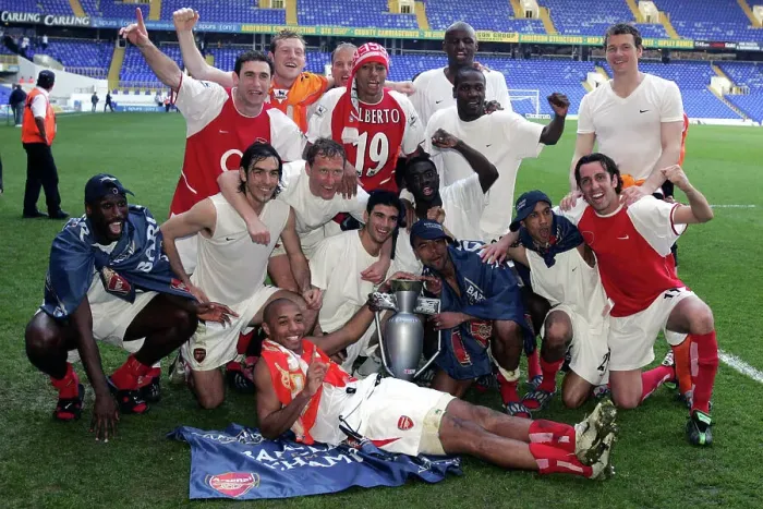 Framed Print : Arsenal win the 2004 League Championship Framed Print : Arsenal win the 2004 League Championship