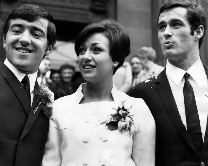 Framed Print : Arsenal's George Graham marrying Marie Zia accompanied by Best Man Terry Venables of Spurs 1967 Framed Print : Arsenal's George Graham marrying Marie Zia accompanied by Best Man Terry Venables of Spurs 1967