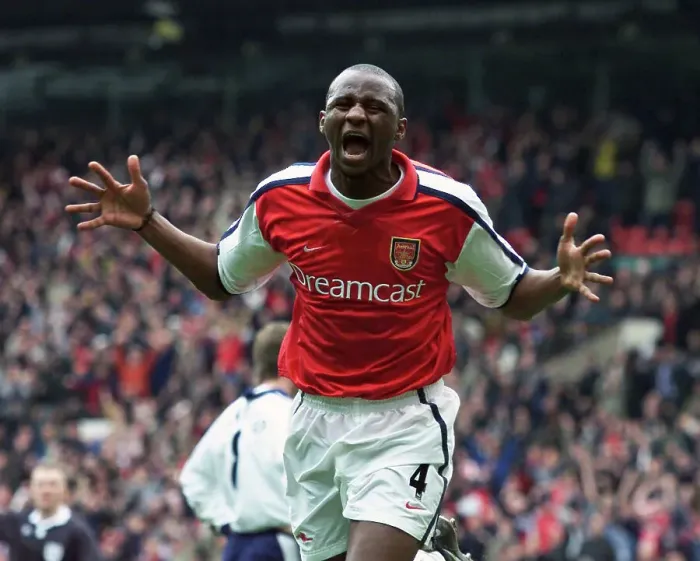 Framed Print : Arsenal's Patrick Viera celebrates Framed Print : Arsenal's Patrick Viera celebrates