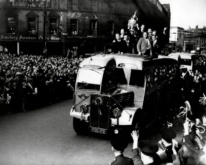 Framed Print : Bradford Northern with the Rugby League Cup 1949 Framed Print : Bradford Northern with the Rugby League Cup 1949