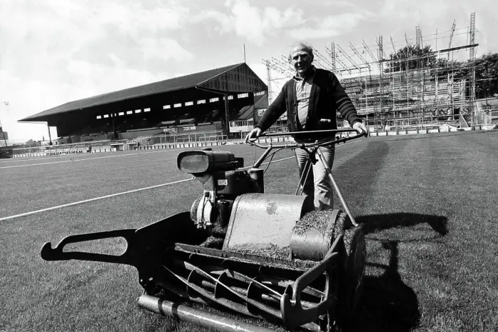 Framed Print : Brighton & Hove Albion groundsman Frankie Howard mows the pitch at the Goldstone Ground 1979 Framed Print : Brighton & Hove Albion groundsman Frankie Howard mows the pitch at the Goldstone Ground 1979