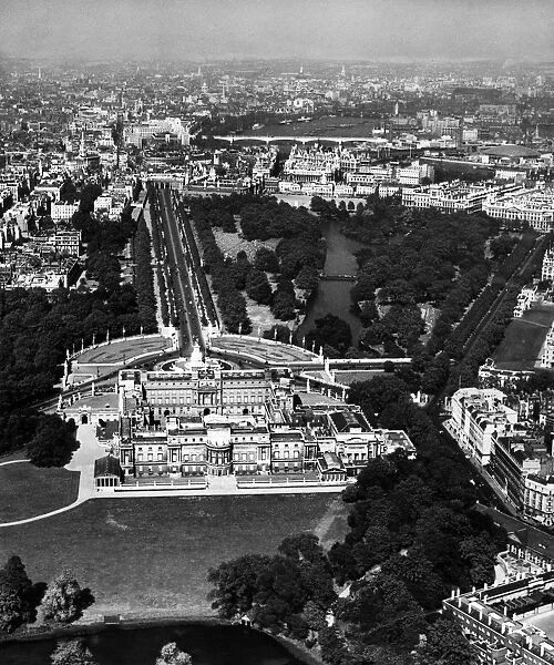 Buckingham Palace from the air
