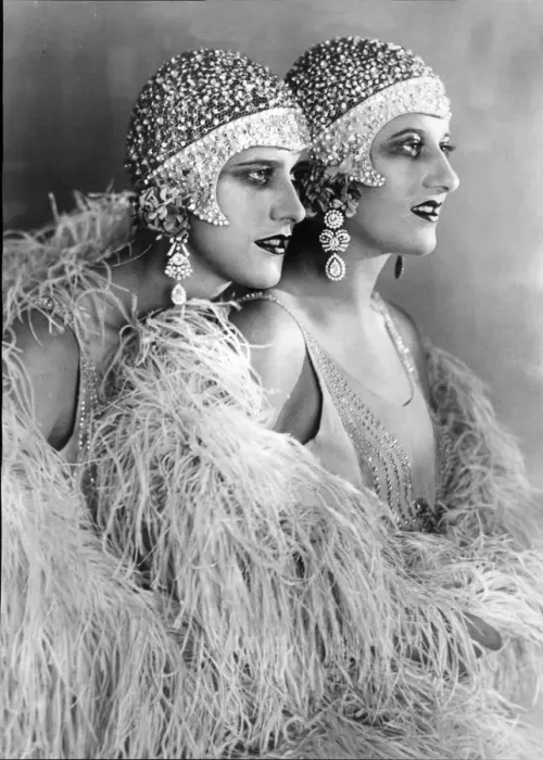 Framed Print : Cabaret glamour Framed Print : Cabaret glamour