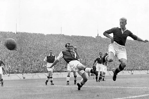 Chelsea v Arsenal, 1st division match at Stamford Bridge 1949