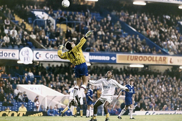 Chelsea v Leeds United, 1-0. Shows Rob Wallace and Kevin Hitchcock