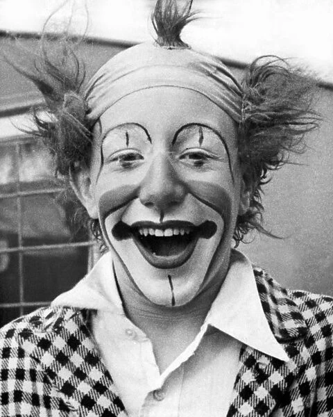 Circus Clown. Frankie Foster, clown at Bertram Mills Circus 1938