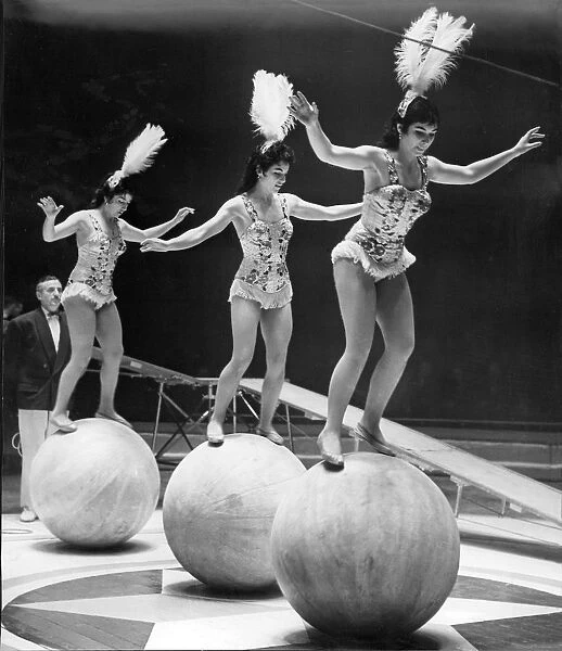 Circus performers. Circus at Belle Vue, Manchester with the Dior Sisters performing 1958