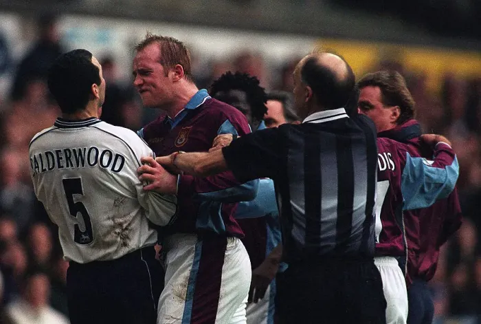 Framed Print : Colin Calderwood and John Hartson clash 1998 Framed Print : Colin Calderwood and John Hartson clash 1998