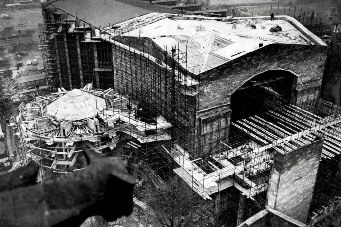 Framed Print : The Construction of Coventry Cathedral, 1961 Framed Print : The Construction of Coventry Cathedral, 1961