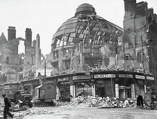The damaged dome of the Victoria building in Manchester 1940
