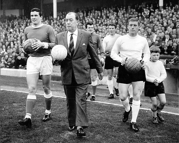 Dixie Dean leads out Liverpool and Everton