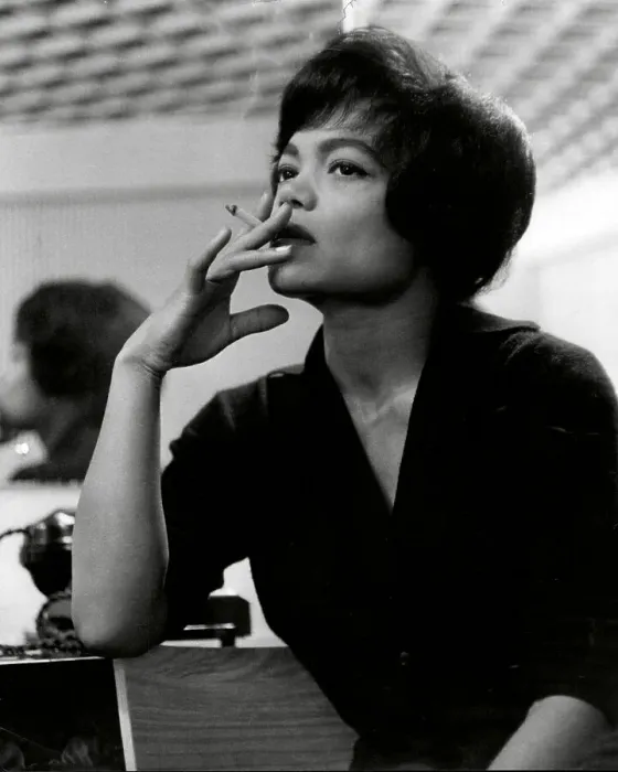 Framed Print : Eartha Kitt in 1960 Framed Print : Eartha Kitt in 1960