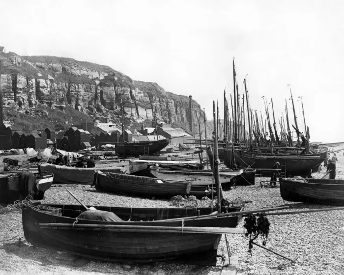 Framed Print : East Beach in Hastings, Sussex 1936