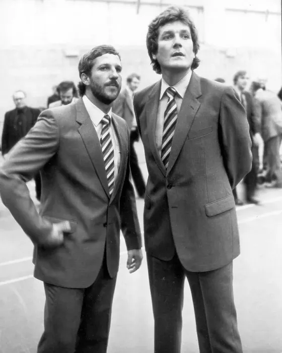 Framed Print : England cricketer Bob Willis with Ian Botham, in uniforms for tour of India