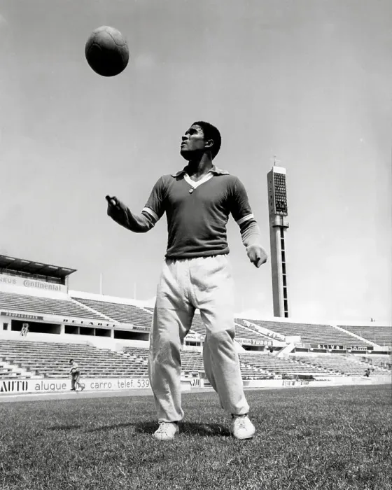 Framed Print : Eusebio in 1968