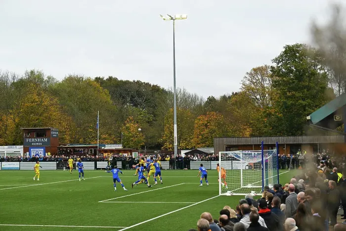 Framed Print : FA Cup first round. Tonbridge Angels v Harborough Town