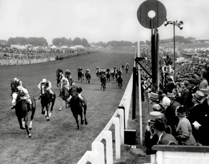 Framed Print : The finishing line of the Oaks race at Epsom 1953