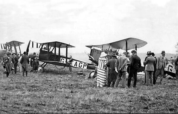 The first Kings Cup race at Croydon - aircraft lined up in 1922