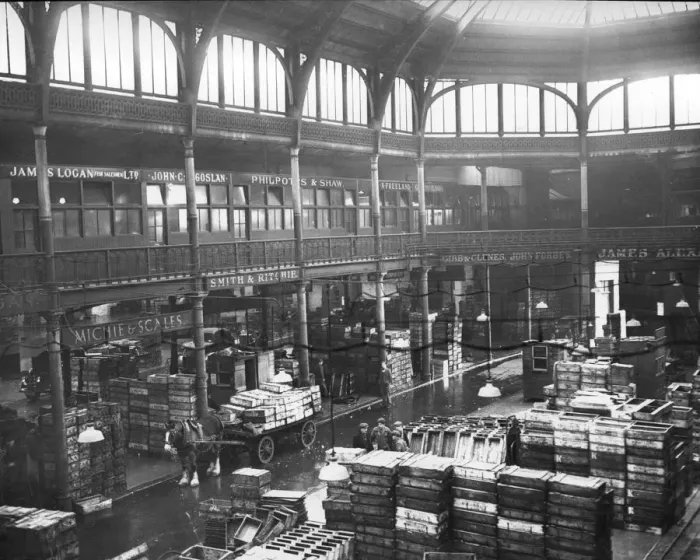 Framed Print : Glasgow Fish Market, 1949