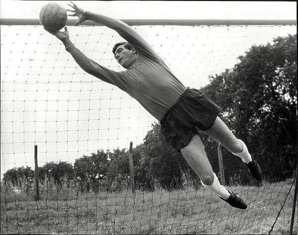 Goalkeeper Pat Jennings training in 1968