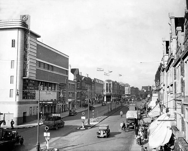 The High Street in Bromley, Kent in 1938