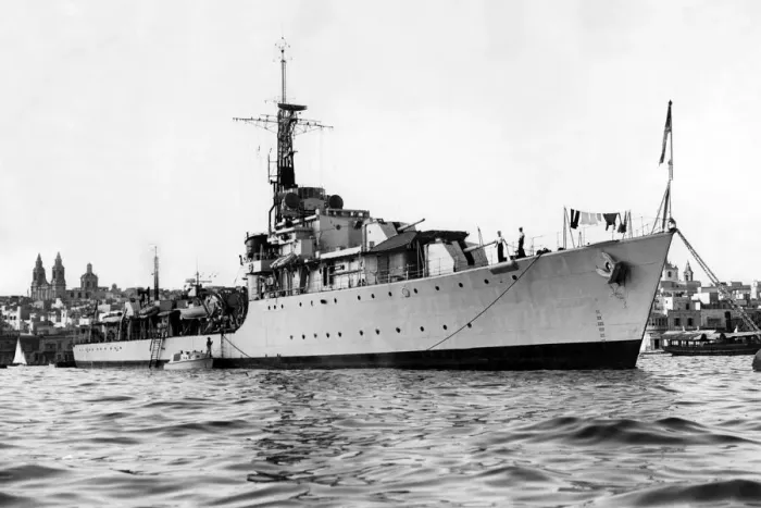 Framed Print : HMS Chequers in 1949 Framed Print : HMS Chequers in 1949