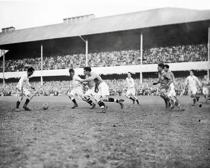 Framed Print : Ireland v England Rugby match at Lansdowne Road, Dublin Framed Print : Ireland v England Rugby match at Lansdowne Road, Dublin