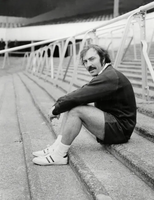Framed Print : Jimmy Greaves in 1972 Framed Print : Jimmy Greaves in 1972
