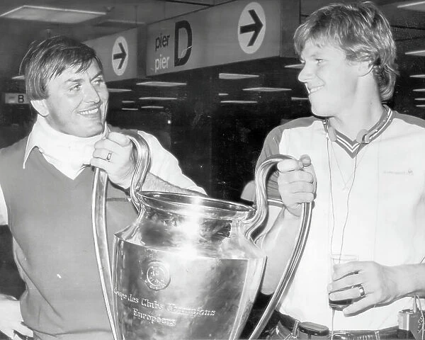 Jimmy Rimmer and Nigel Spink of Aston Villa with the European Cup 1982