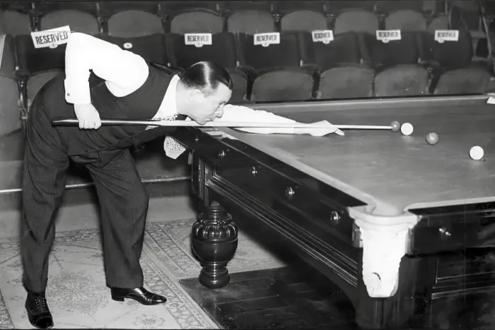 Framed Print : Joe Davis, snooker player Framed Print : Joe Davis, snooker player