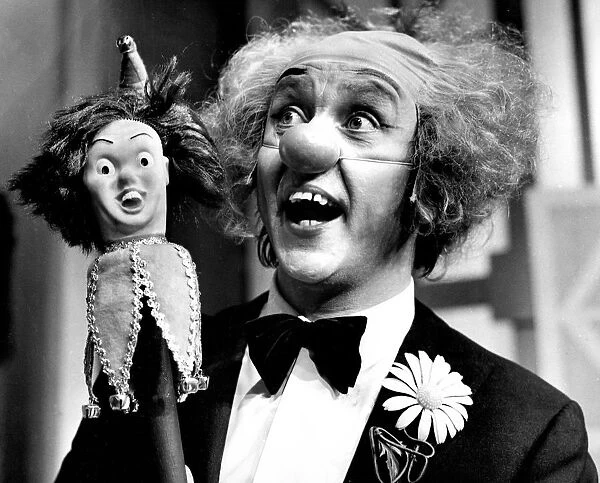 Ken Dodd on stage at the Liverpool Playhouse in 1973
