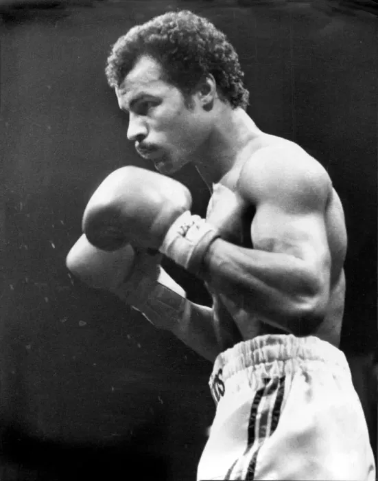 Framed Print : Light-heavyweight boxing champion Boxer John Conteh in action J Framed Print : Light-heavyweight boxing champion Boxer John Conteh in action J
