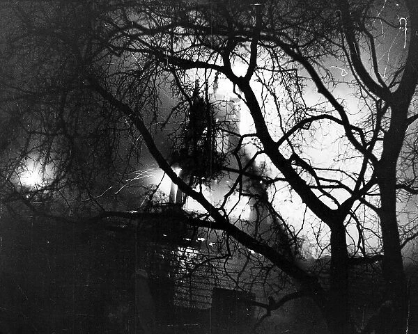 London in the Blitz Temple Church air raid 14