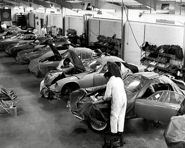 The Lotus Elite in production