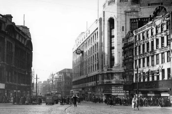 Framed Print : Market Street in Manchester, seen from Piccadilly 1949 Framed Print : Market Street in Manchester, seen from Piccadilly 1949