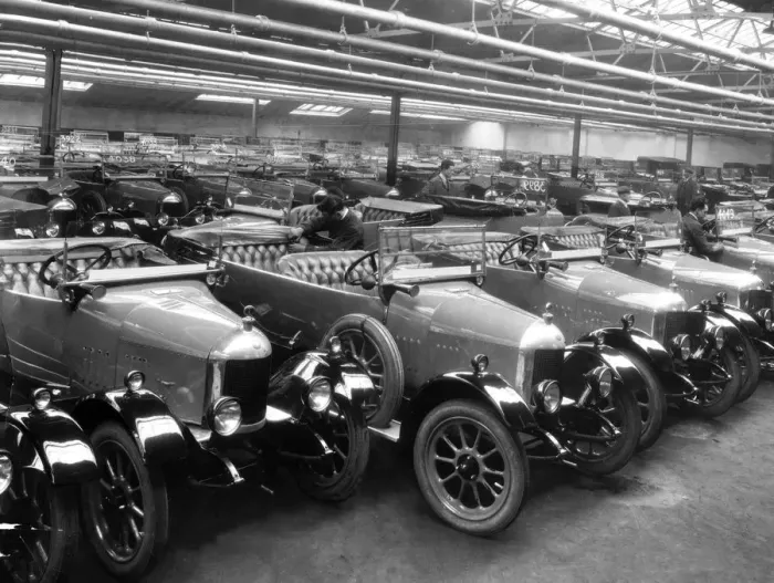 Framed Print : Morris cars at Stewart and Arden works 1924 Framed Print : Morris cars at Stewart and Arden works 1924